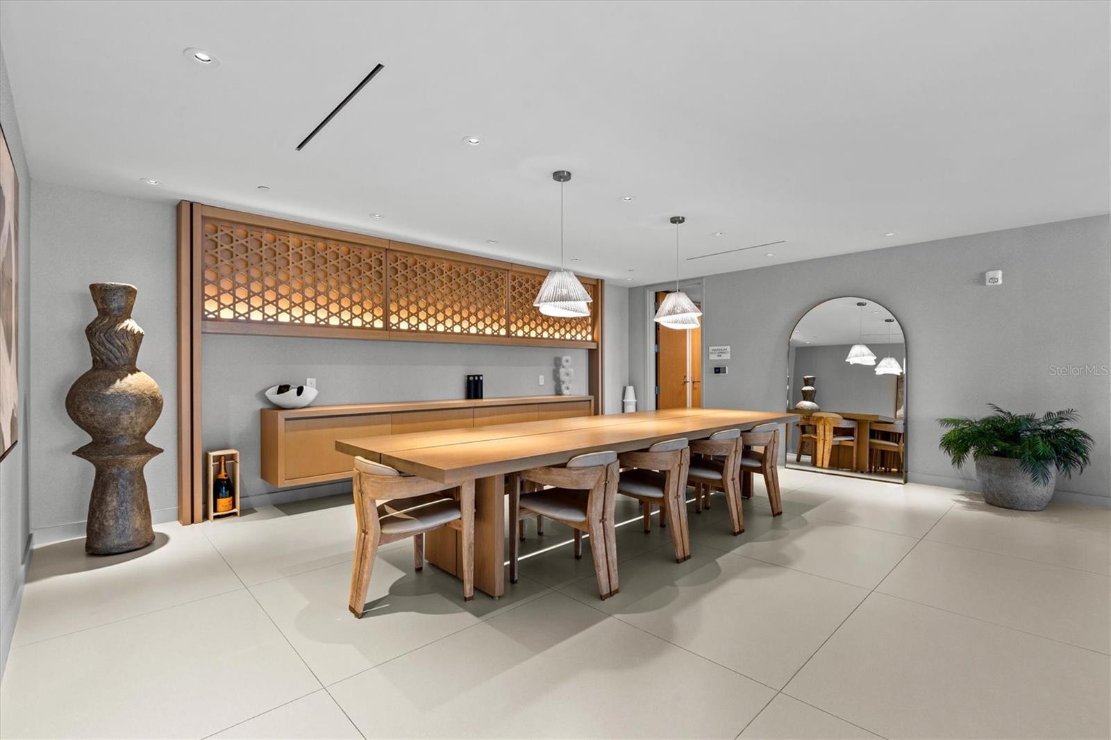 SERENA BY THE SEA - Residential