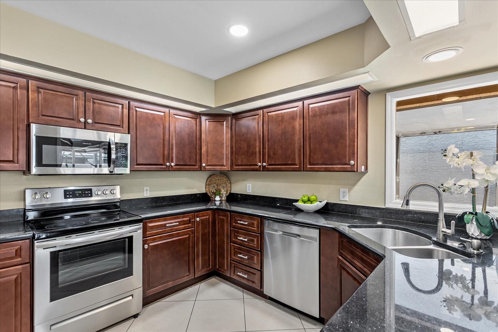 SHADOWBAY UNIT 1 - Residential