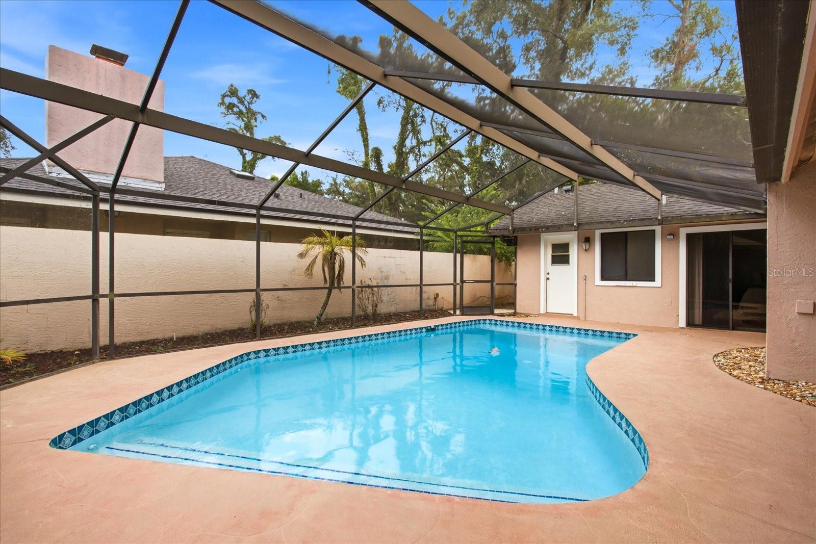 SHADOWBAY UNIT 1 - Residential