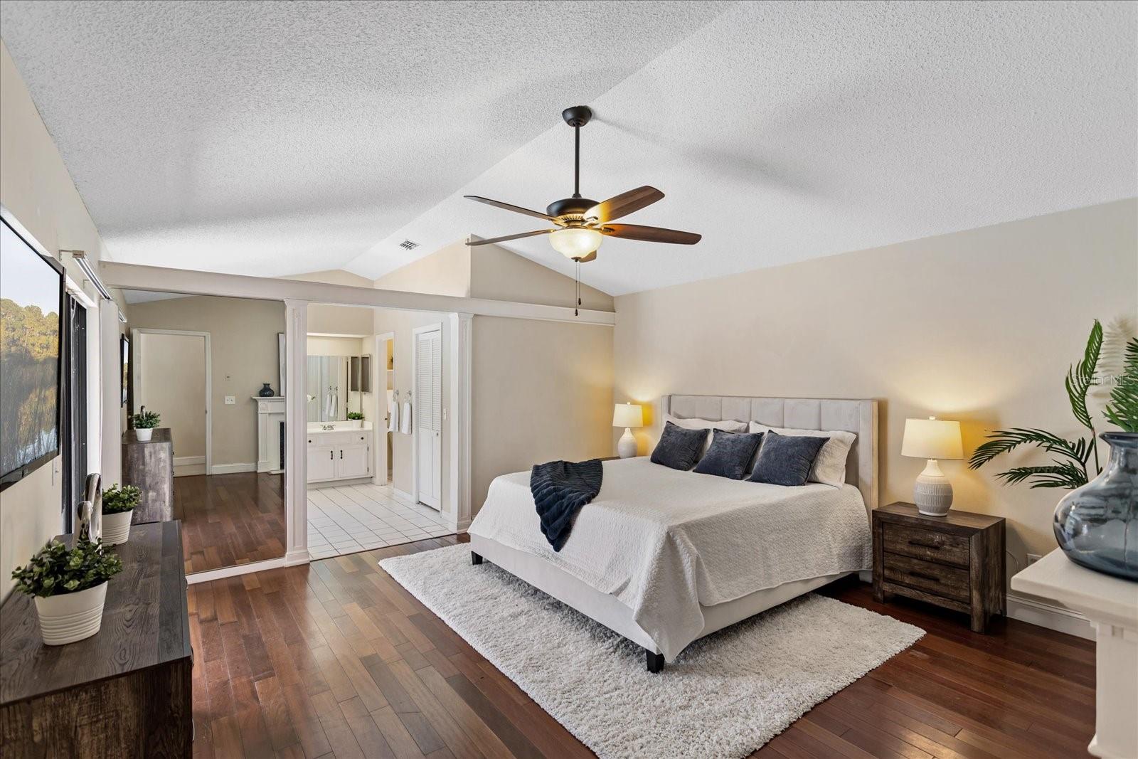 SHADOWBAY UNIT 1 - Residential