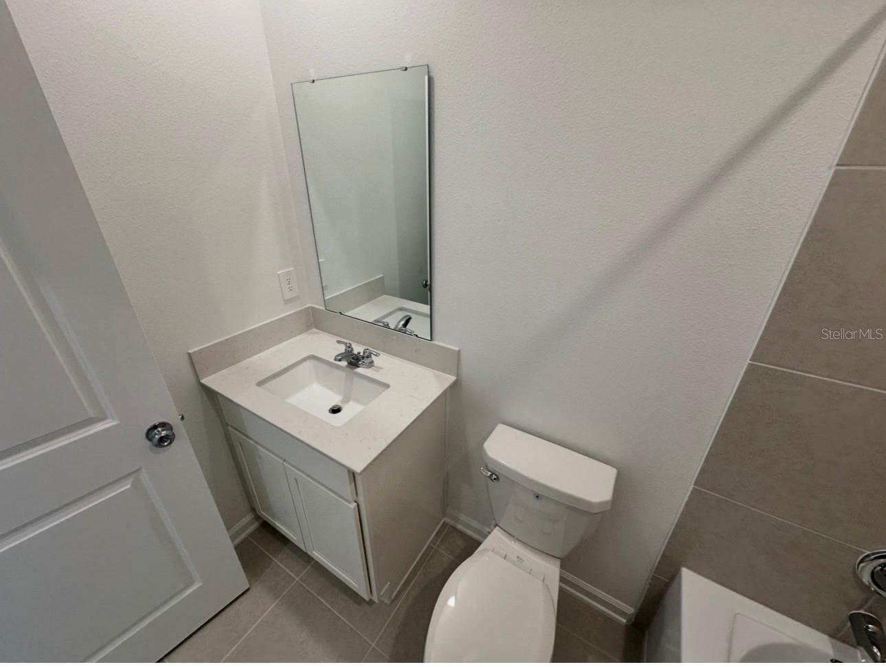 WELLNESS RDG PH 3 - Residential Lease
