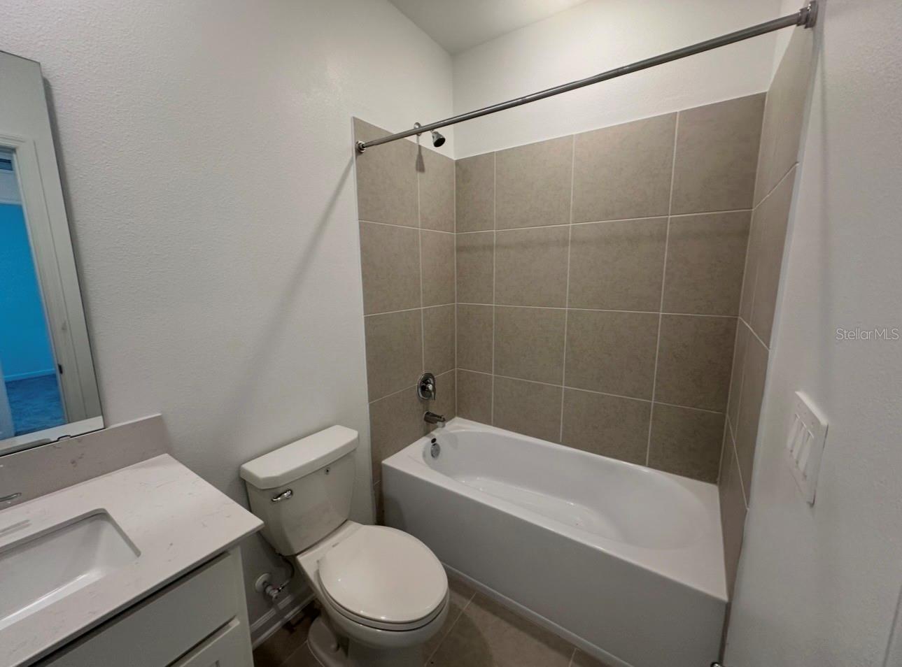 WELLNESS RDG PH 3 - Residential Lease