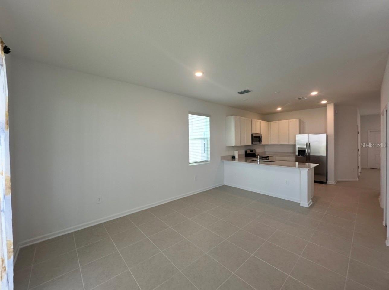 WELLNESS RDG PH 3 - Residential Lease