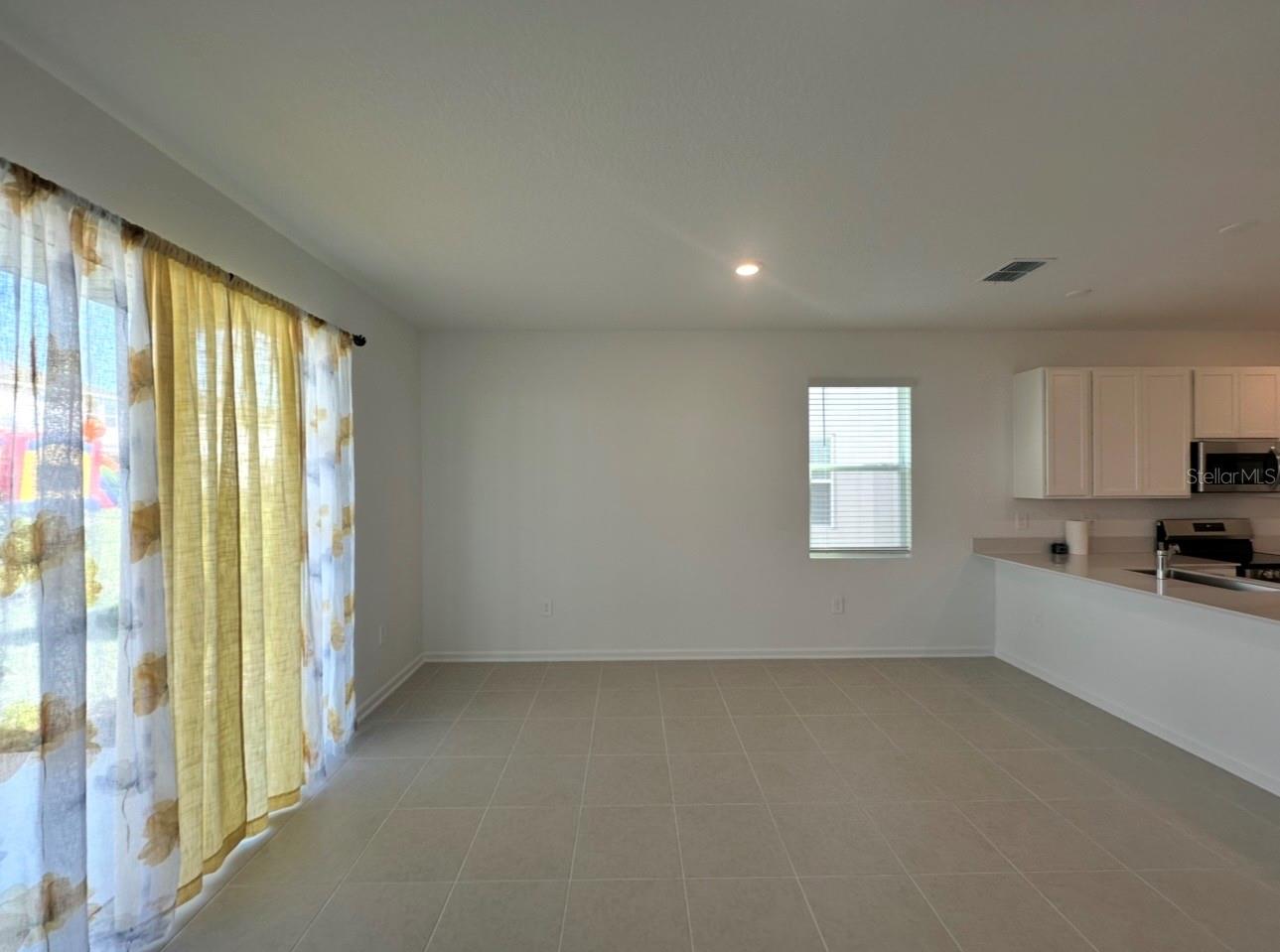 WELLNESS RDG PH 3 - Residential Lease
