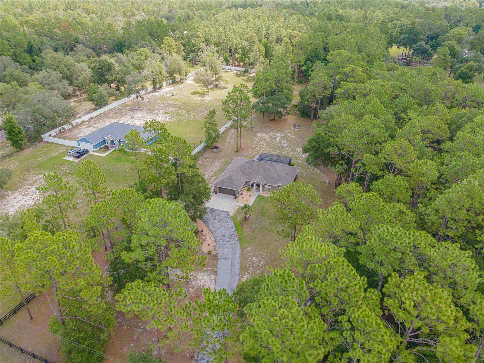 LAKE TROPICAN RANCHETTES UN 01 - Residential