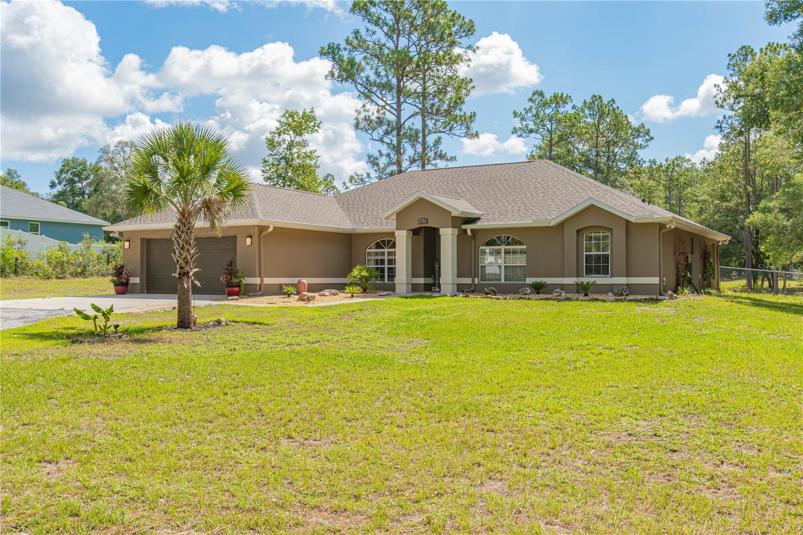 LAKE TROPICAN RANCHETTES UN 01 - Residential