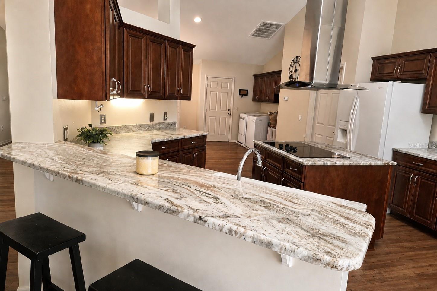LAKE TROPICAN RANCHETTES UN 01 - Residential