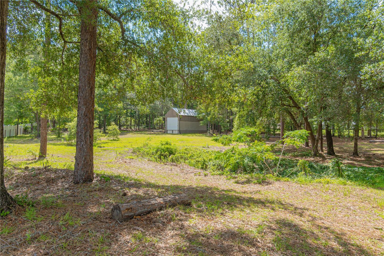 LAKE TROPICAN RANCHETTES UN 01 - Residential