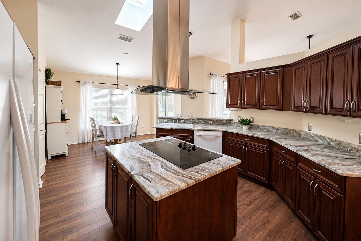LAKE TROPICAN RANCHETTES UN 01 - Residential