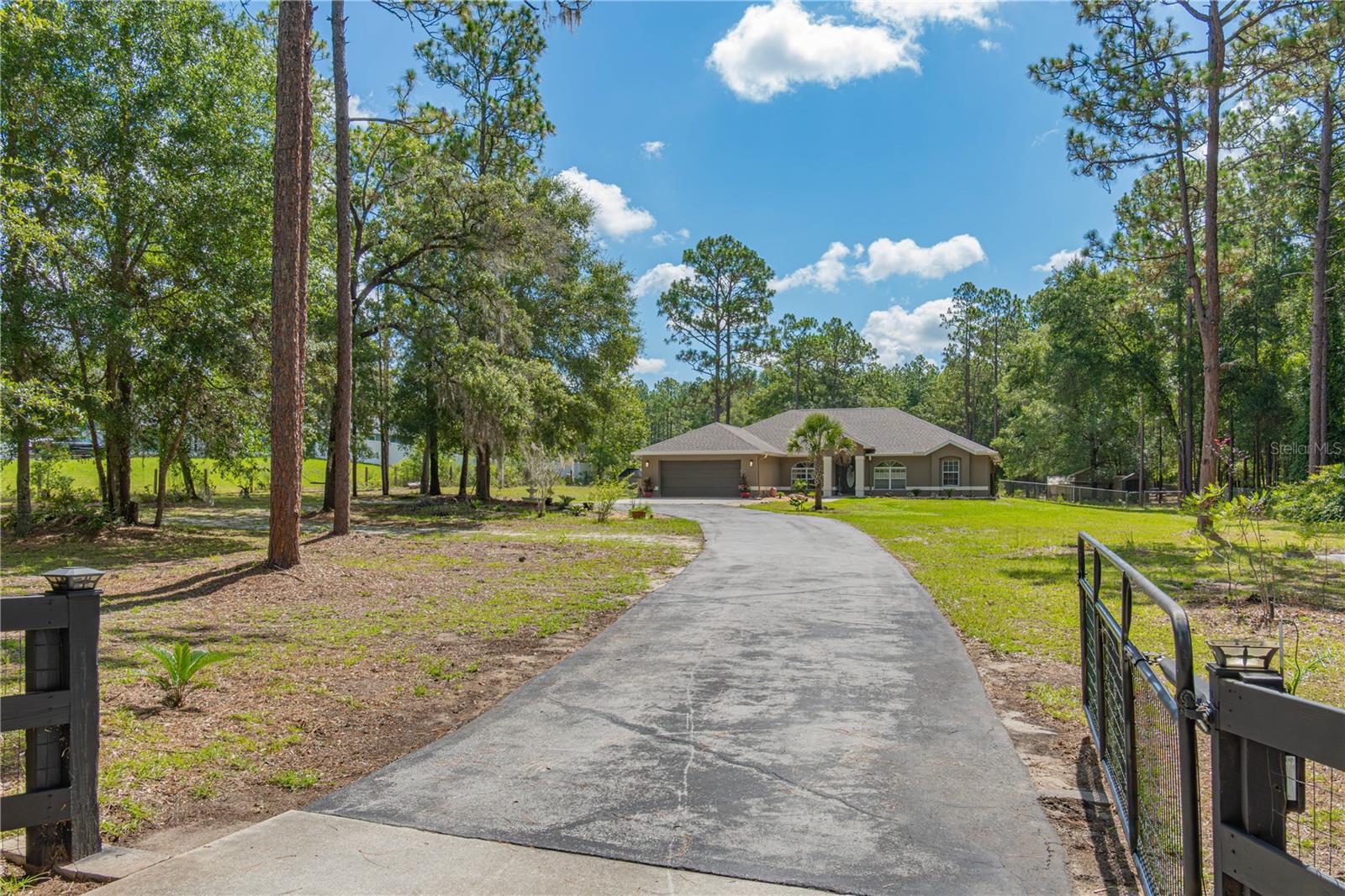 LAKE TROPICAN RANCHETTES UN 01 - Residential