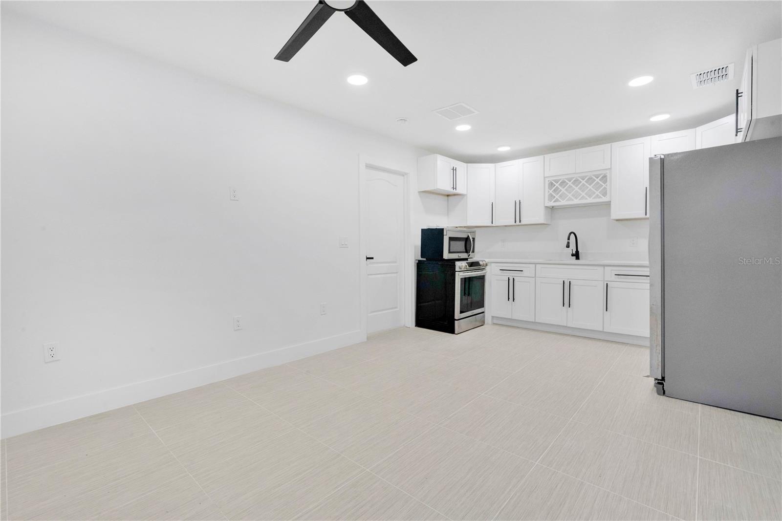 JOE LOUIS PARK FIRST ADD - Residential