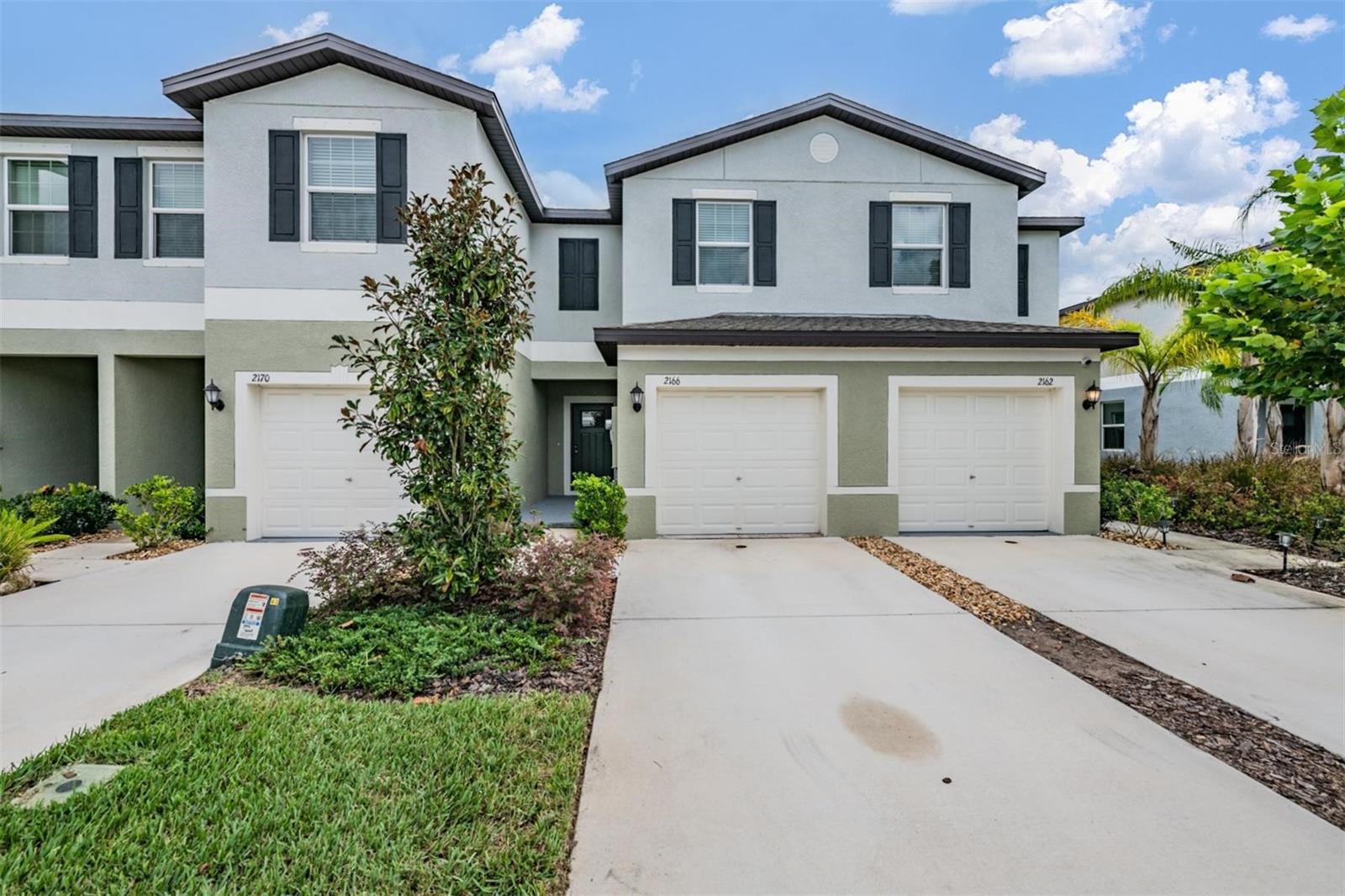TOWNES/CYPRESS RANCH - Residential