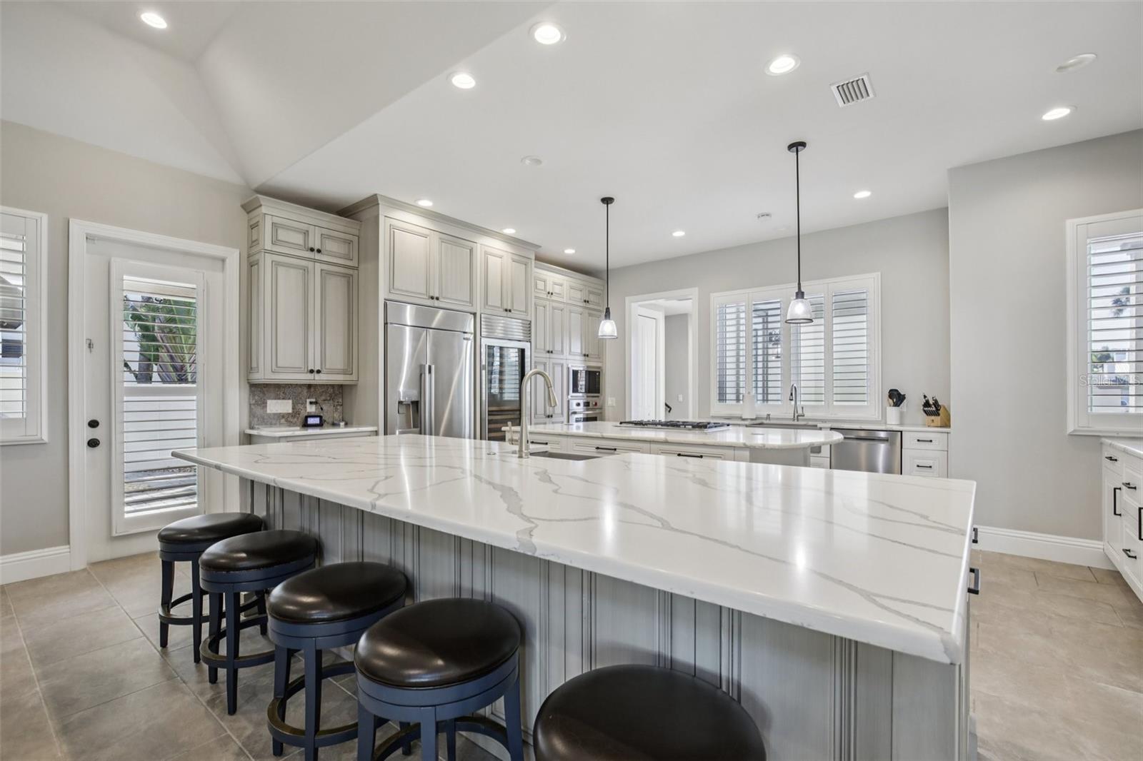 SAINT ARMANDS DIV JOHN RINGLING ESTATES - Residential