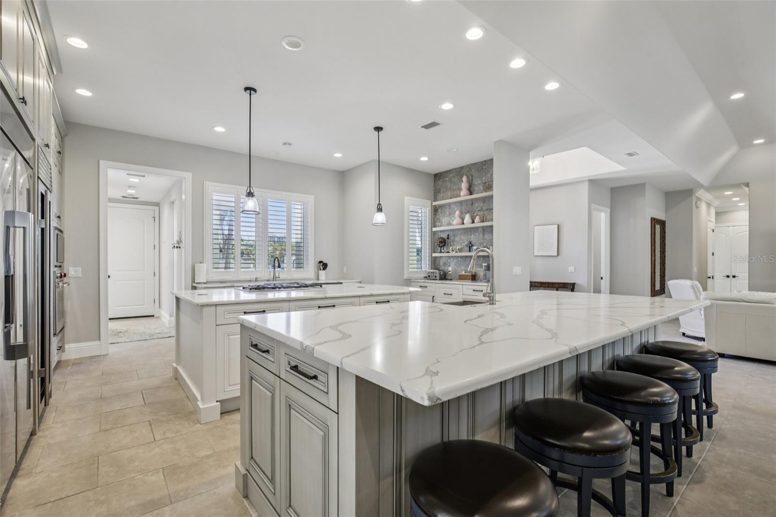 SAINT ARMANDS DIV JOHN RINGLING ESTATES - Residential