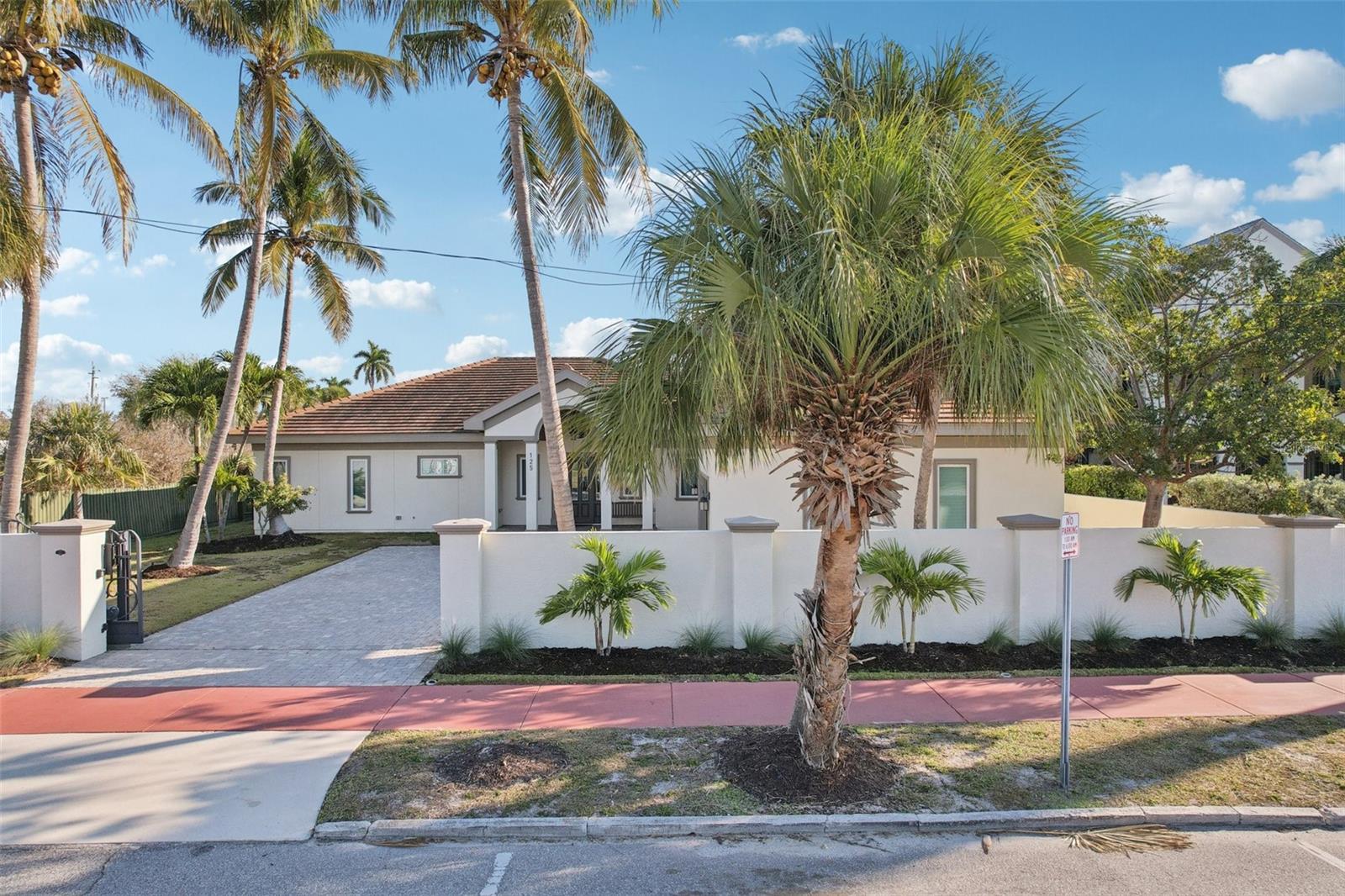SAINT ARMANDS DIV JOHN RINGLING ESTATES - Residential