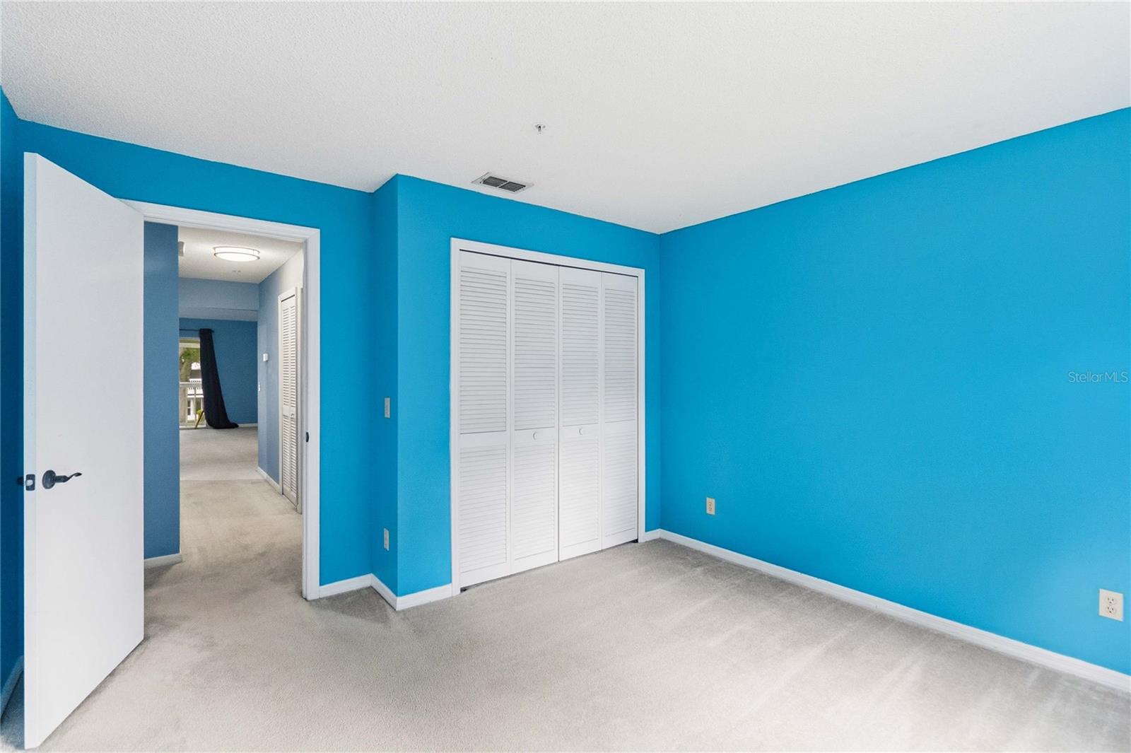 COACH HOMES AT DOVER VILLAGE - Residential