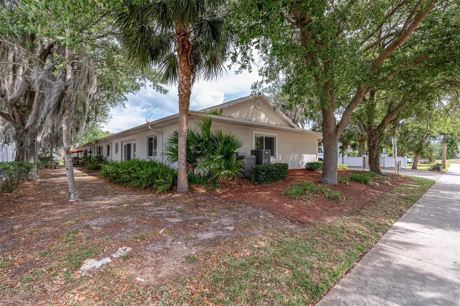 CAMARY MAUD GROVES SEC 02 - Residential