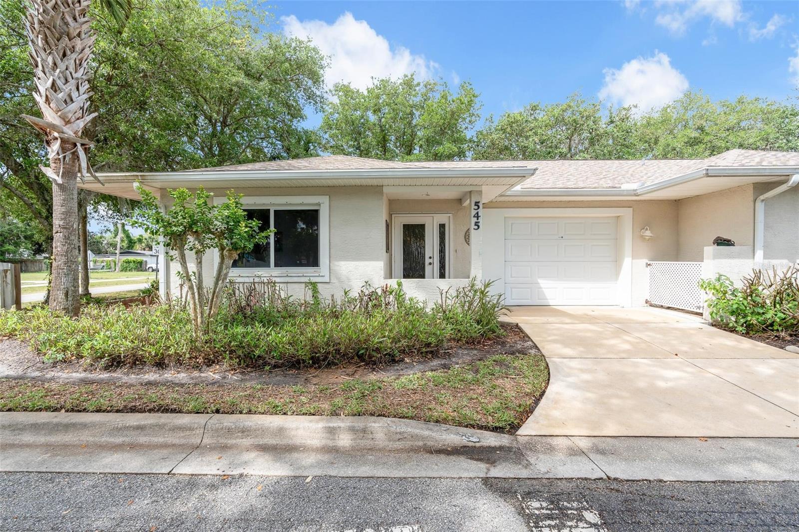 CAMARY MAUD GROVES SEC 02 - Residential
