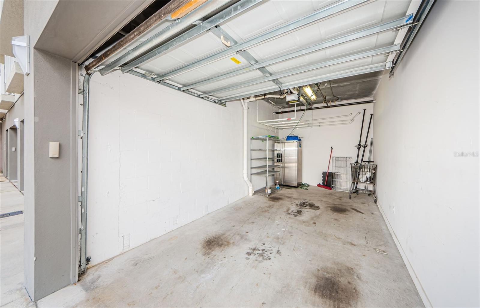1000 CHANNELSIDE - Residential Lease