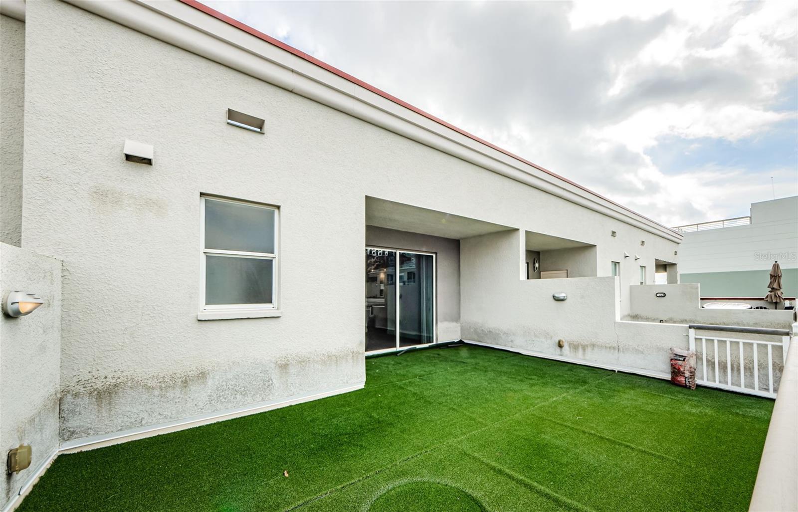 1000 CHANNELSIDE - Residential Lease