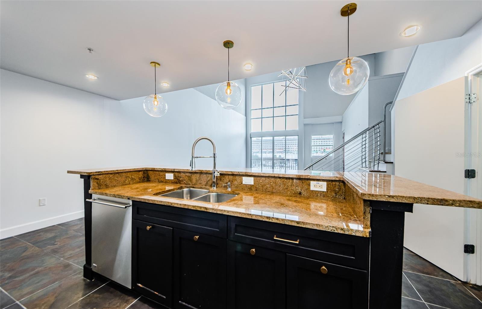 1000 CHANNELSIDE - Residential Lease