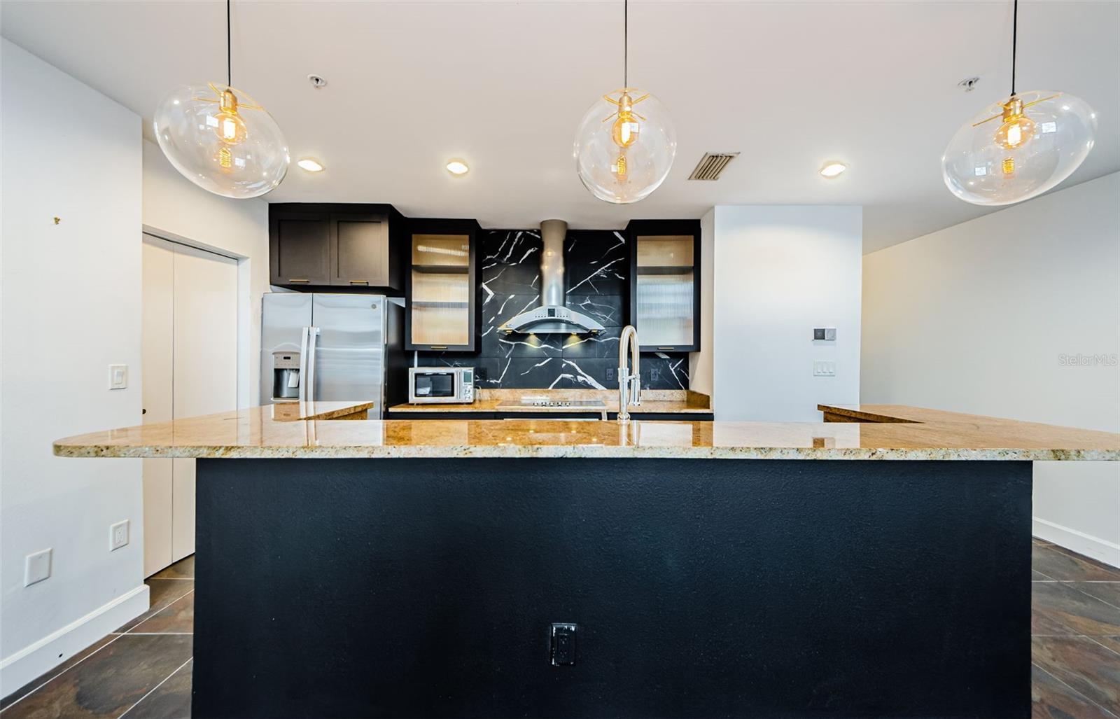 1000 CHANNELSIDE - Residential Lease