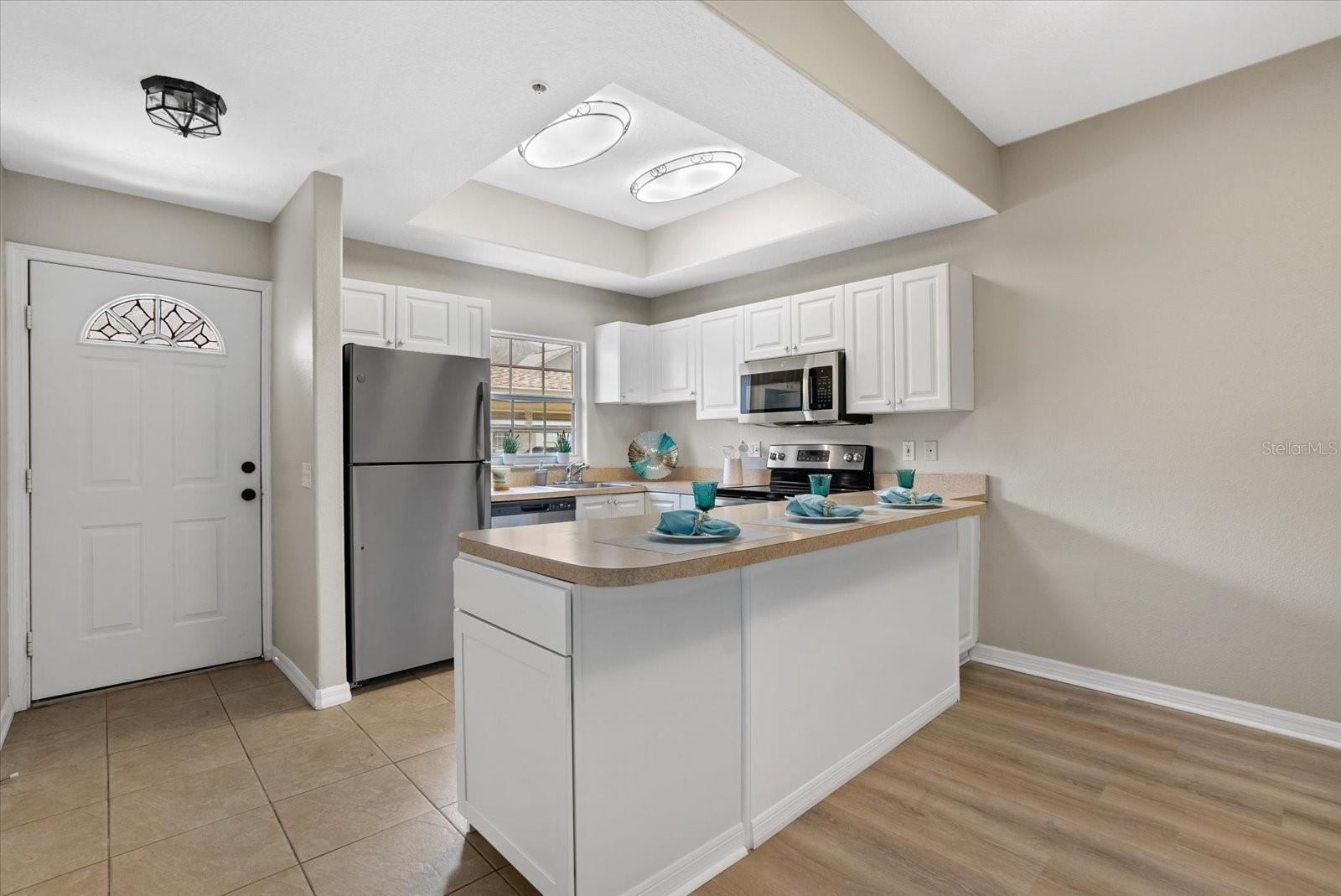 PINESTONE AT PALMER RANCH - Residential