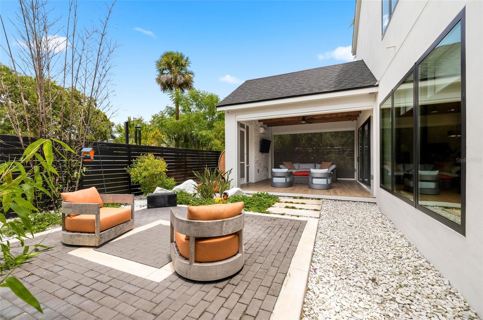 HORTON AARON - Residential