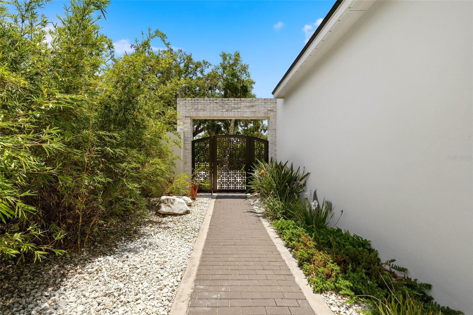 HORTON AARON - Residential