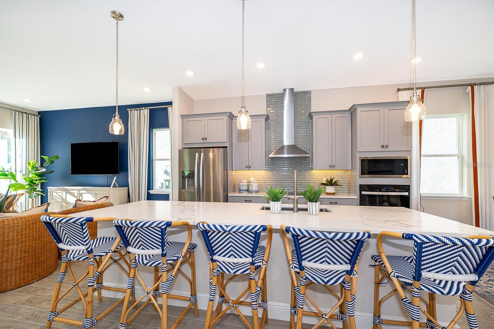 SERENADE/OVATION PH 1 - Residential