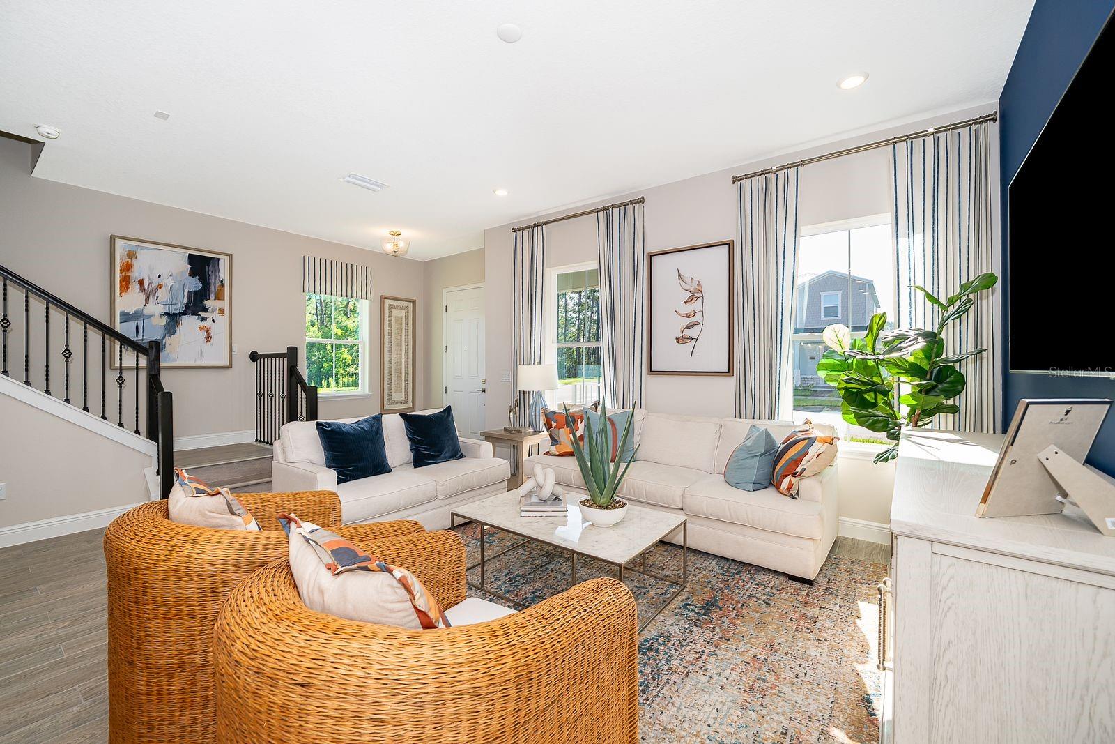 SERENADE/OVATION PH 1 - Residential