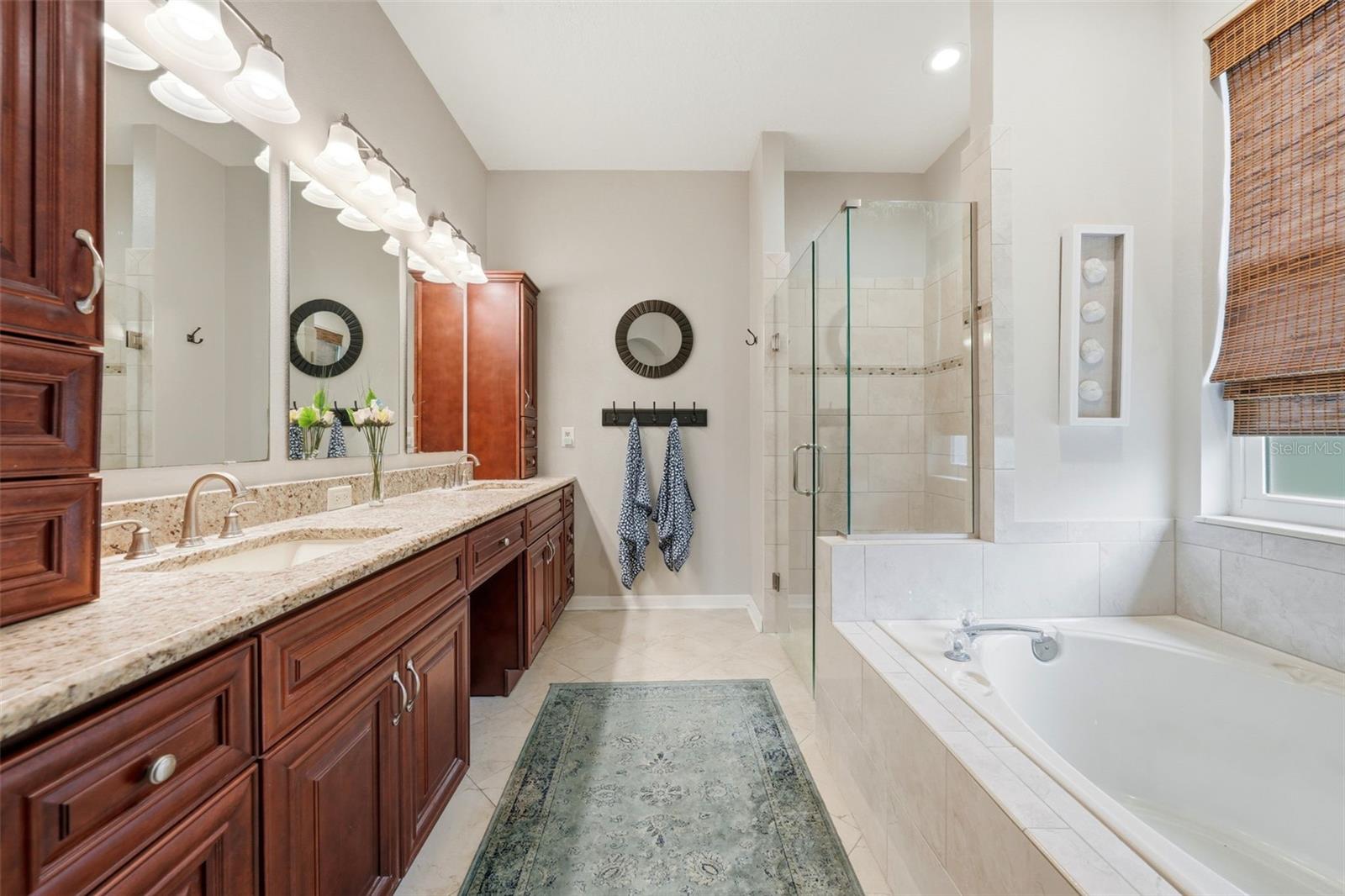 MT DORA COUNTRY CLUB MT DORA PH 03-3 PCLS A B - Residential