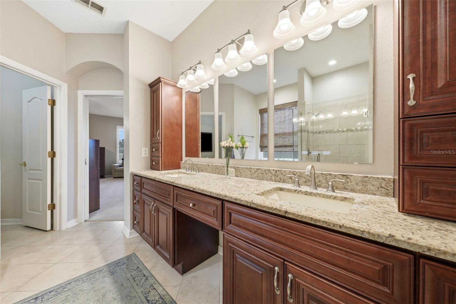 MT DORA COUNTRY CLUB MT DORA PH 03-3 PCLS A B - Residential