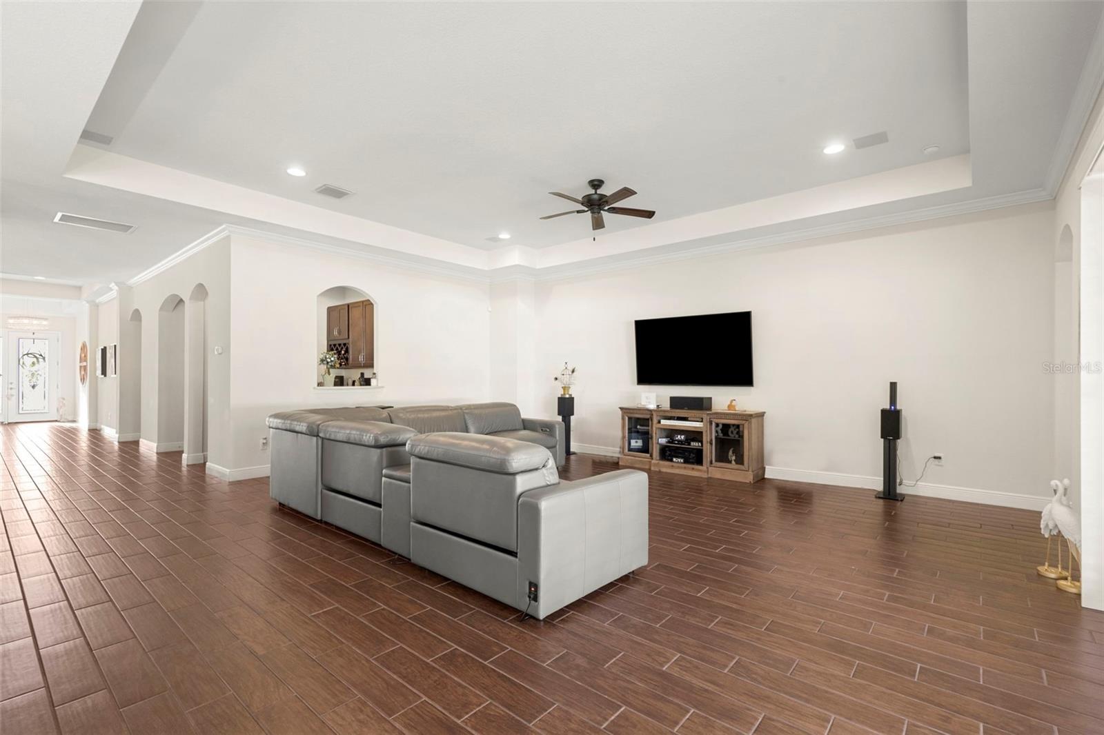 RESERVE AT LAKE LECLARE - Residential
