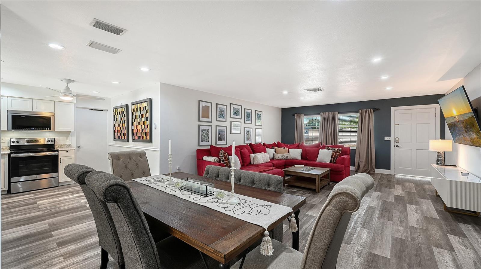 PHILLIPPI GARDENS - Residential