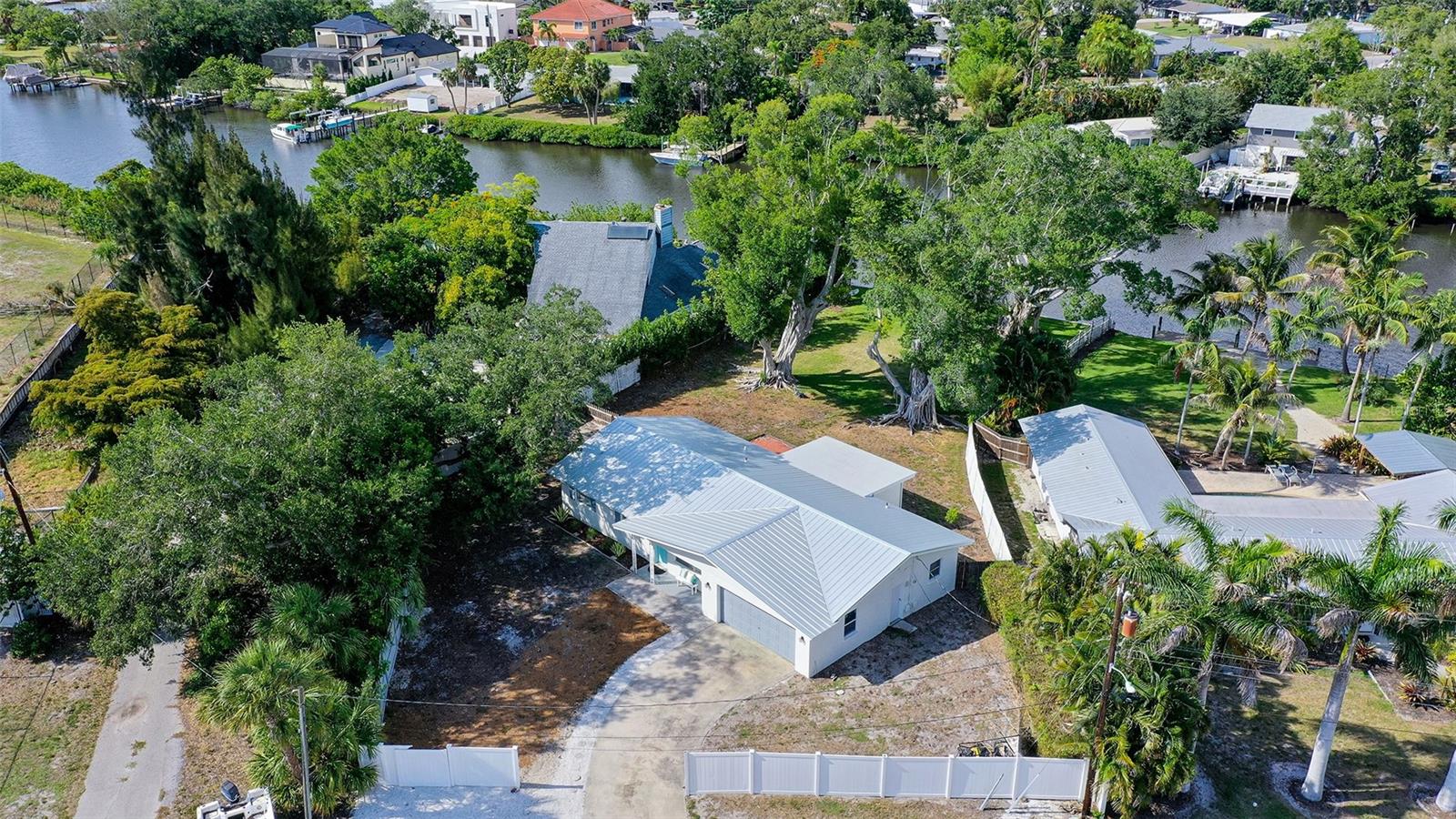 PHILLIPPI GARDENS - Residential