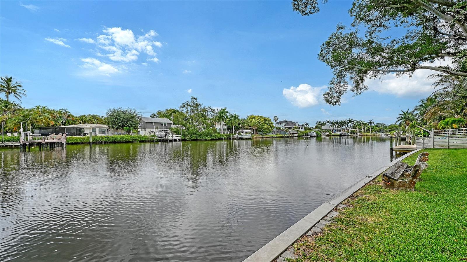PHILLIPPI GARDENS - Residential