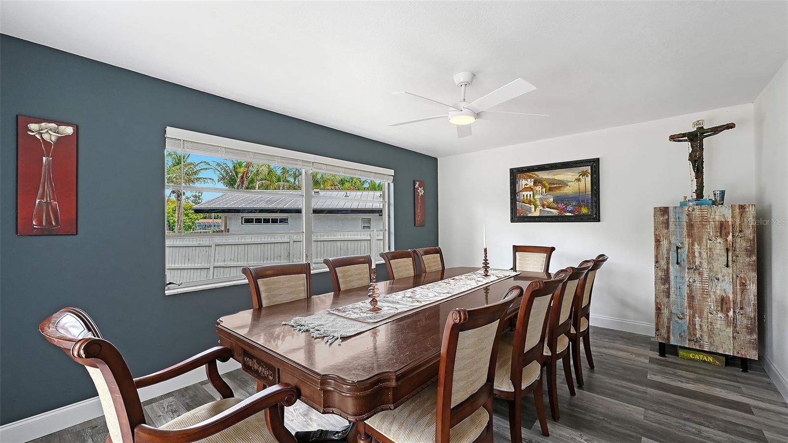 PHILLIPPI GARDENS - Residential