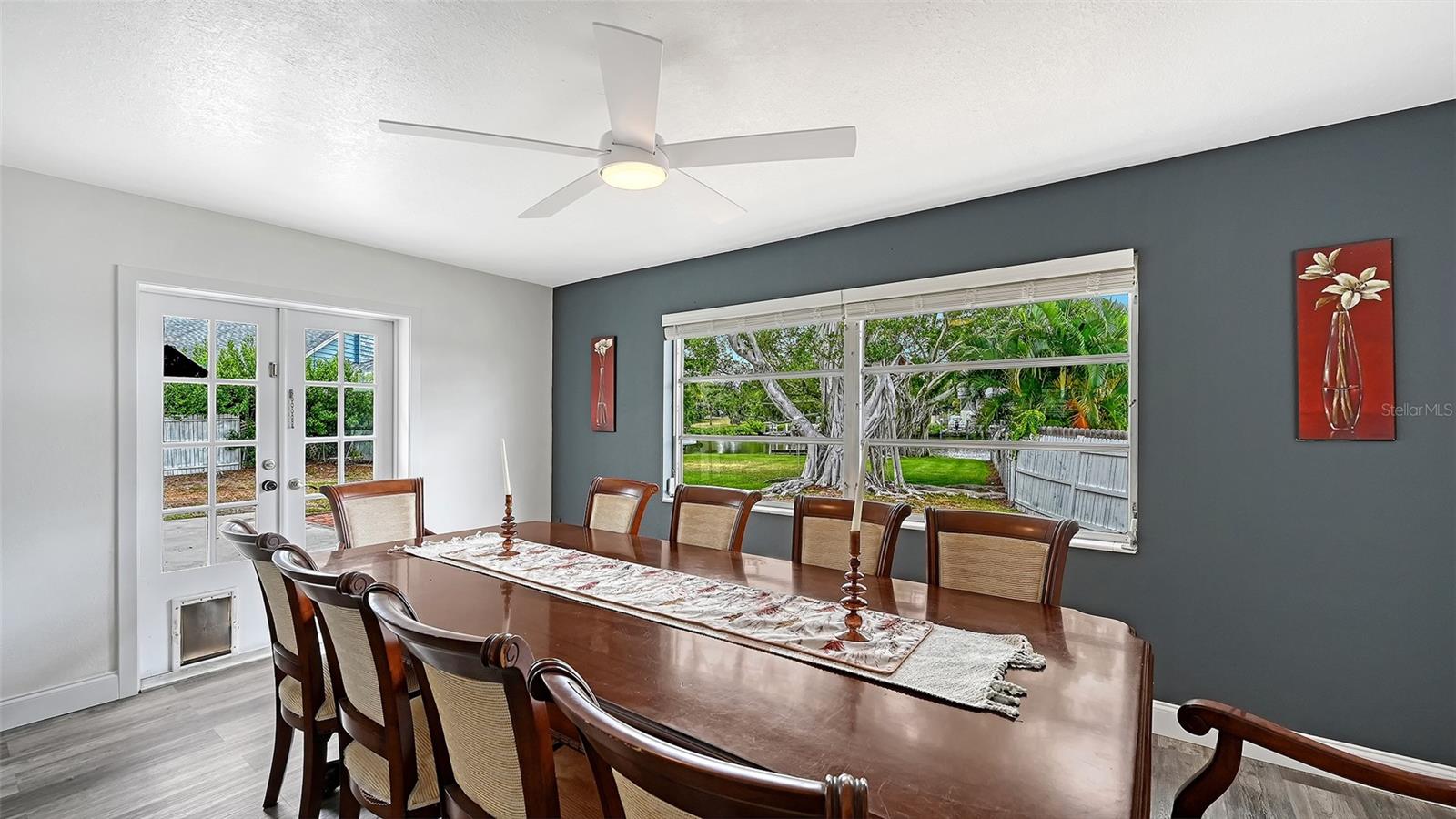 PHILLIPPI GARDENS - Residential