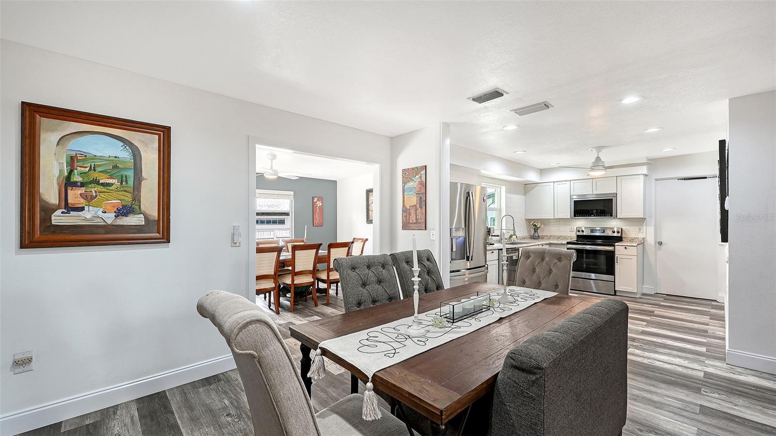 PHILLIPPI GARDENS - Residential