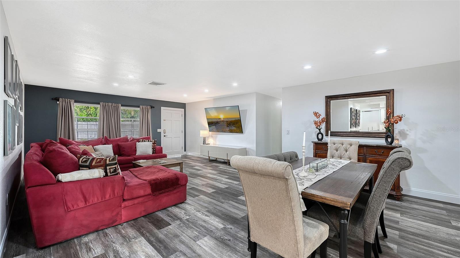 PHILLIPPI GARDENS - Residential