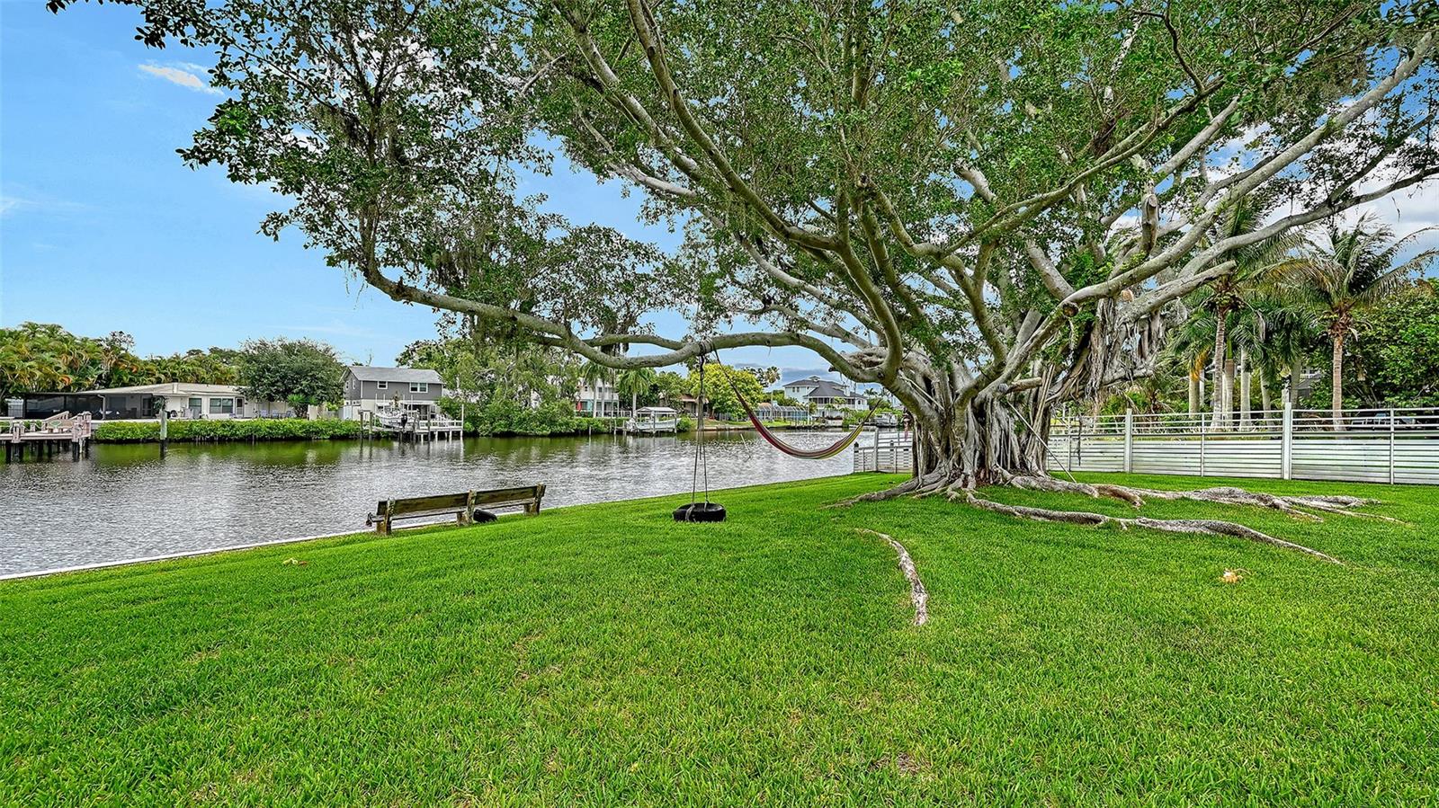 PHILLIPPI GARDENS - Residential