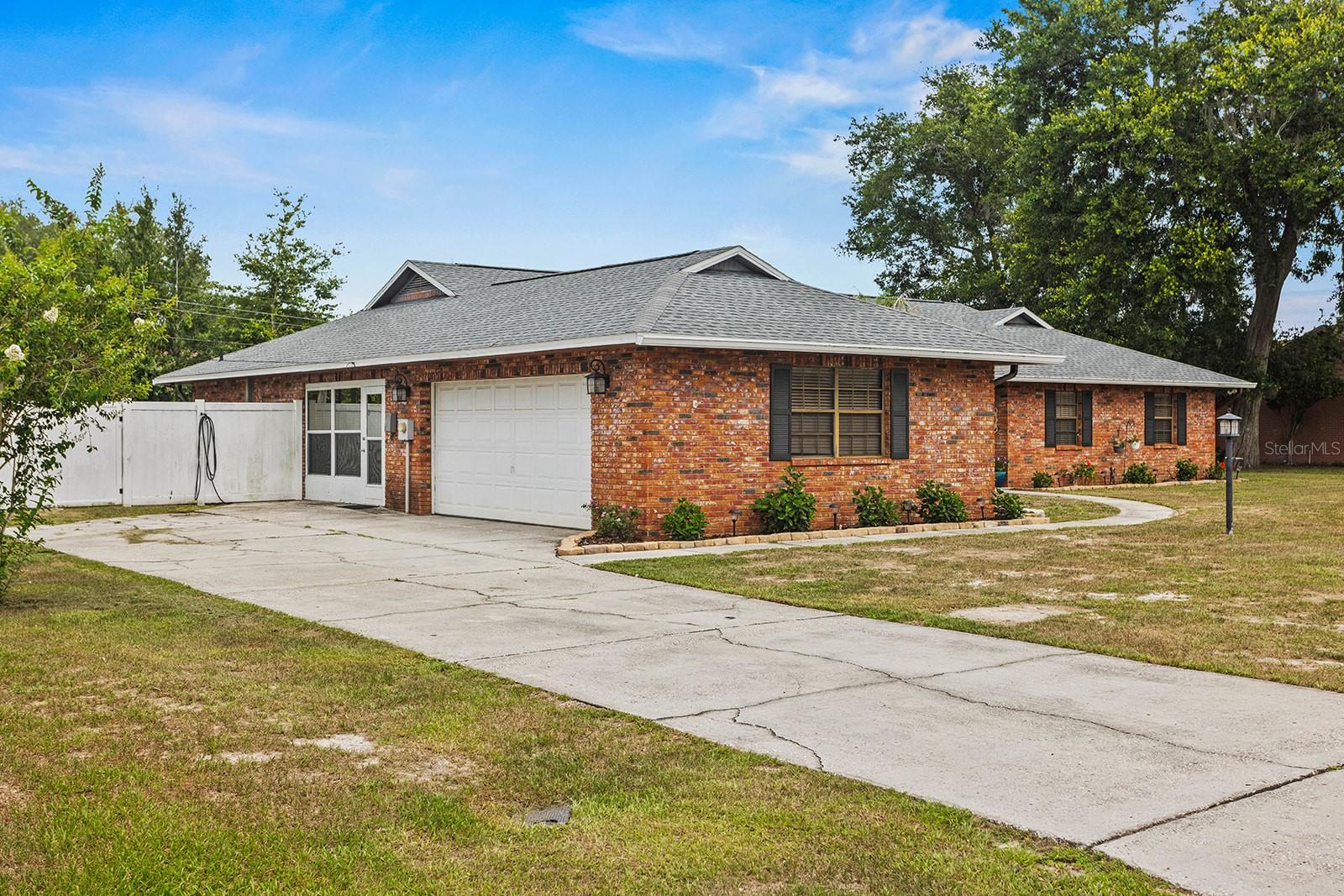 HIGH GLEN - Residential