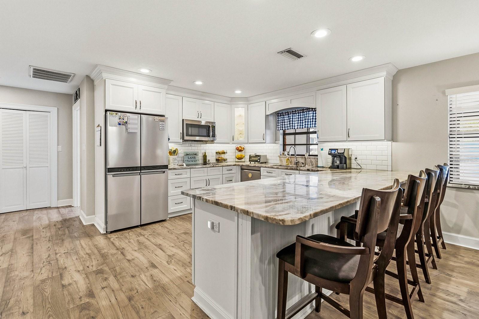 HIGH GLEN - Residential