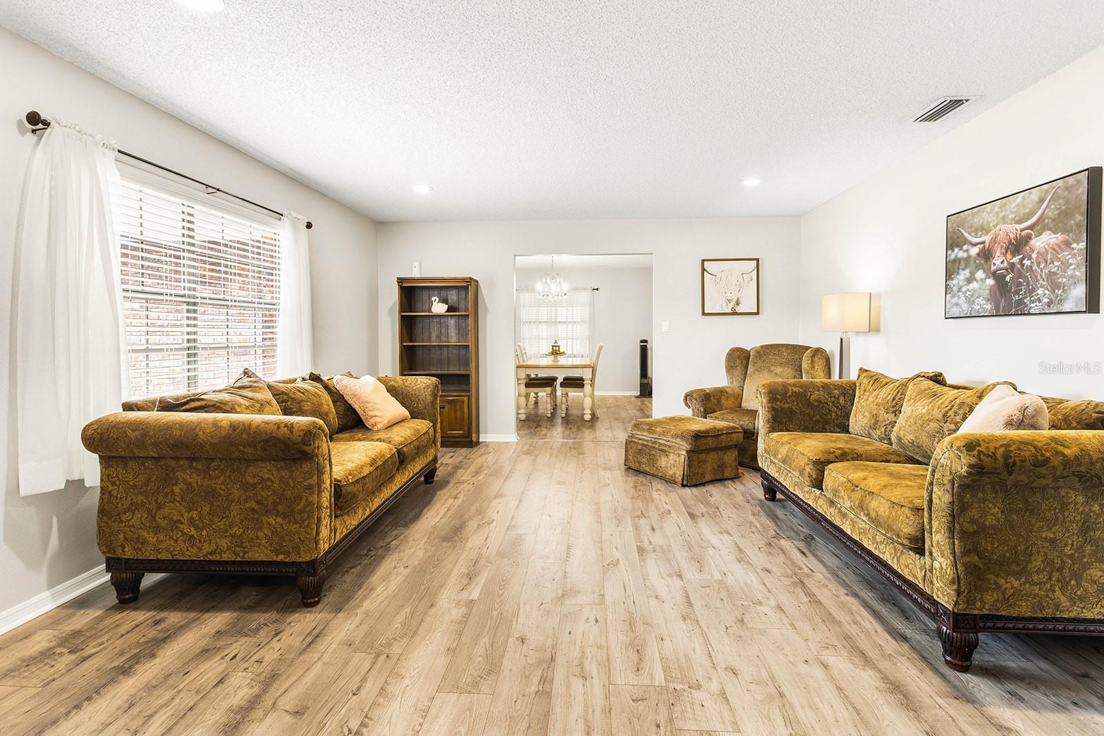 HIGH GLEN - Residential
