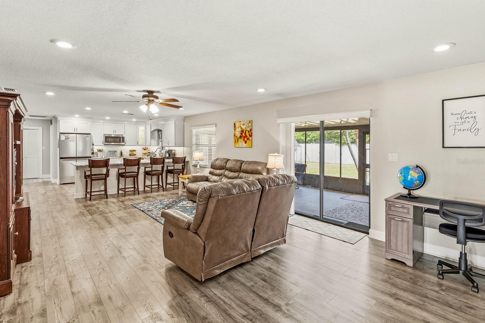 HIGH GLEN - Residential