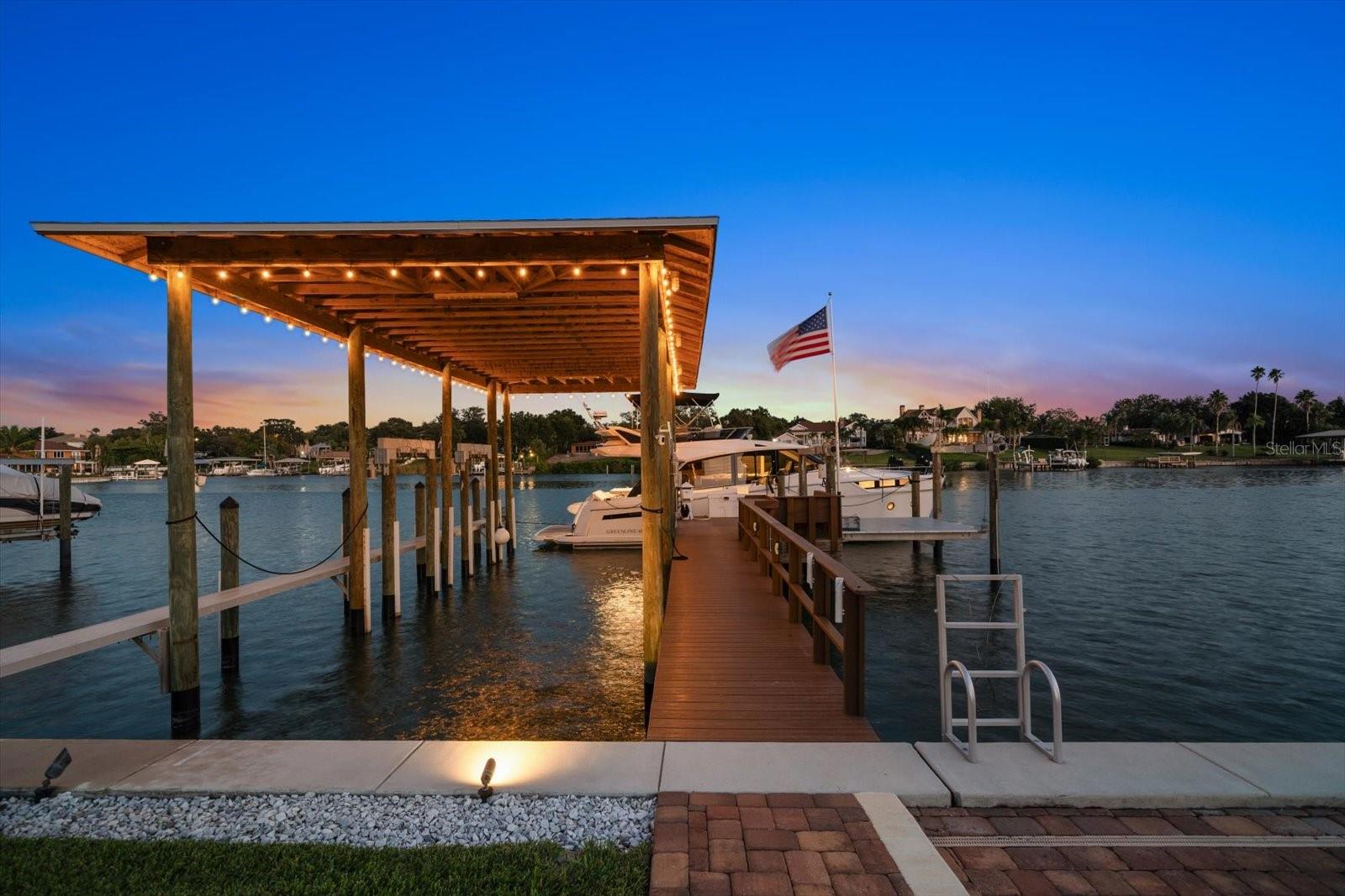HARBOR BLUFFS SEC 5 2ND PT REP - Residential