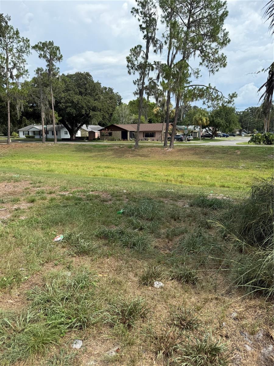 CENTURY OAKS EST 3RD ADD - Residential
