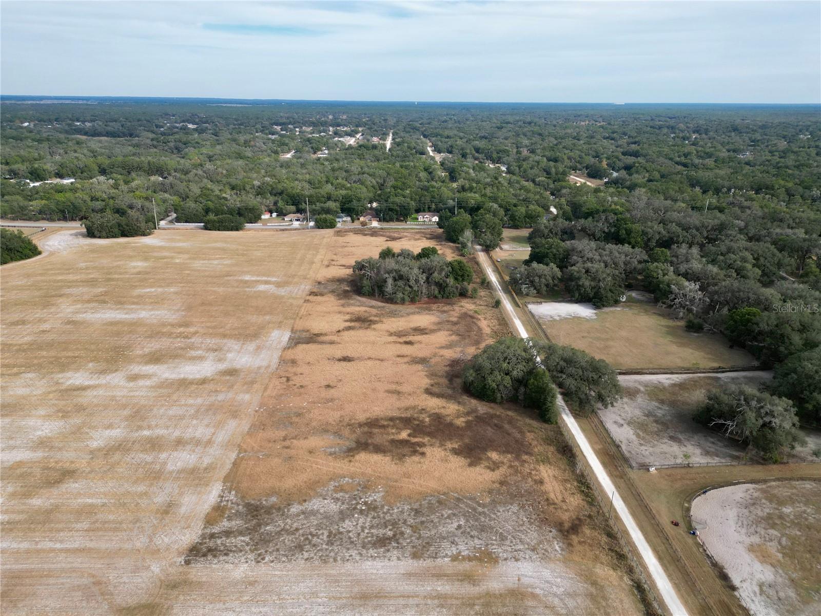 ROLLING HILL FARM - Land