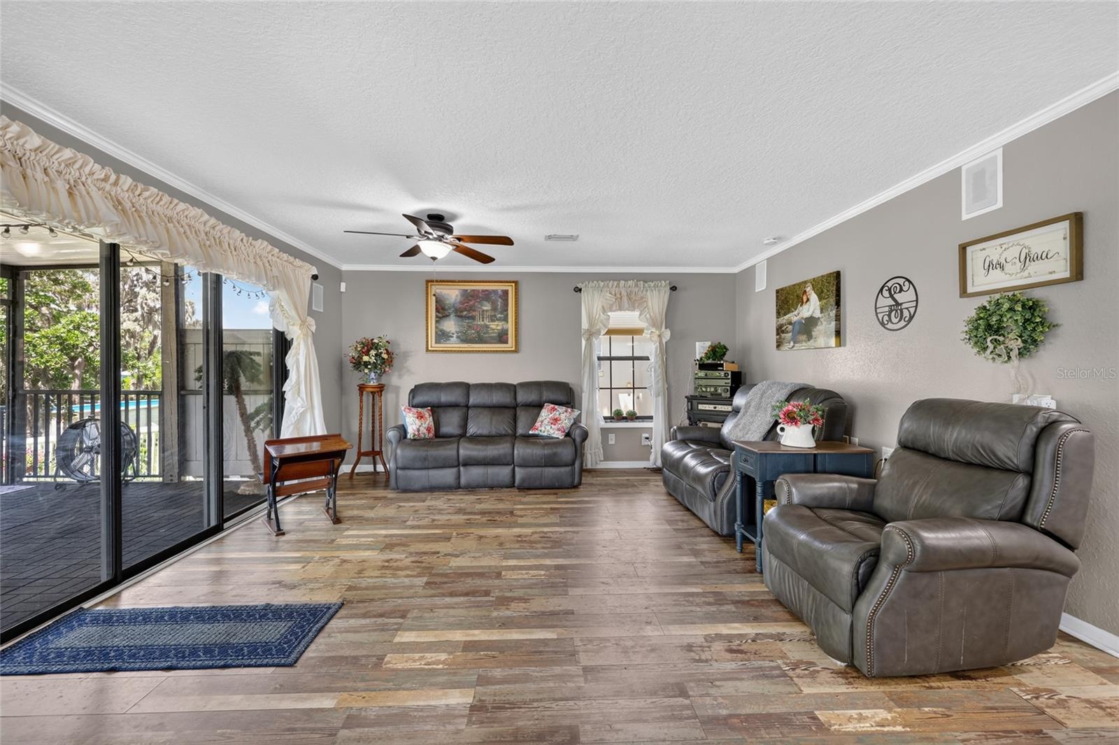 PEACEFUL ACRES SUB - Residential